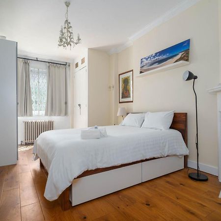 Guestready - Former Pub-Turned-One Bedroom Flat London Exterior photo